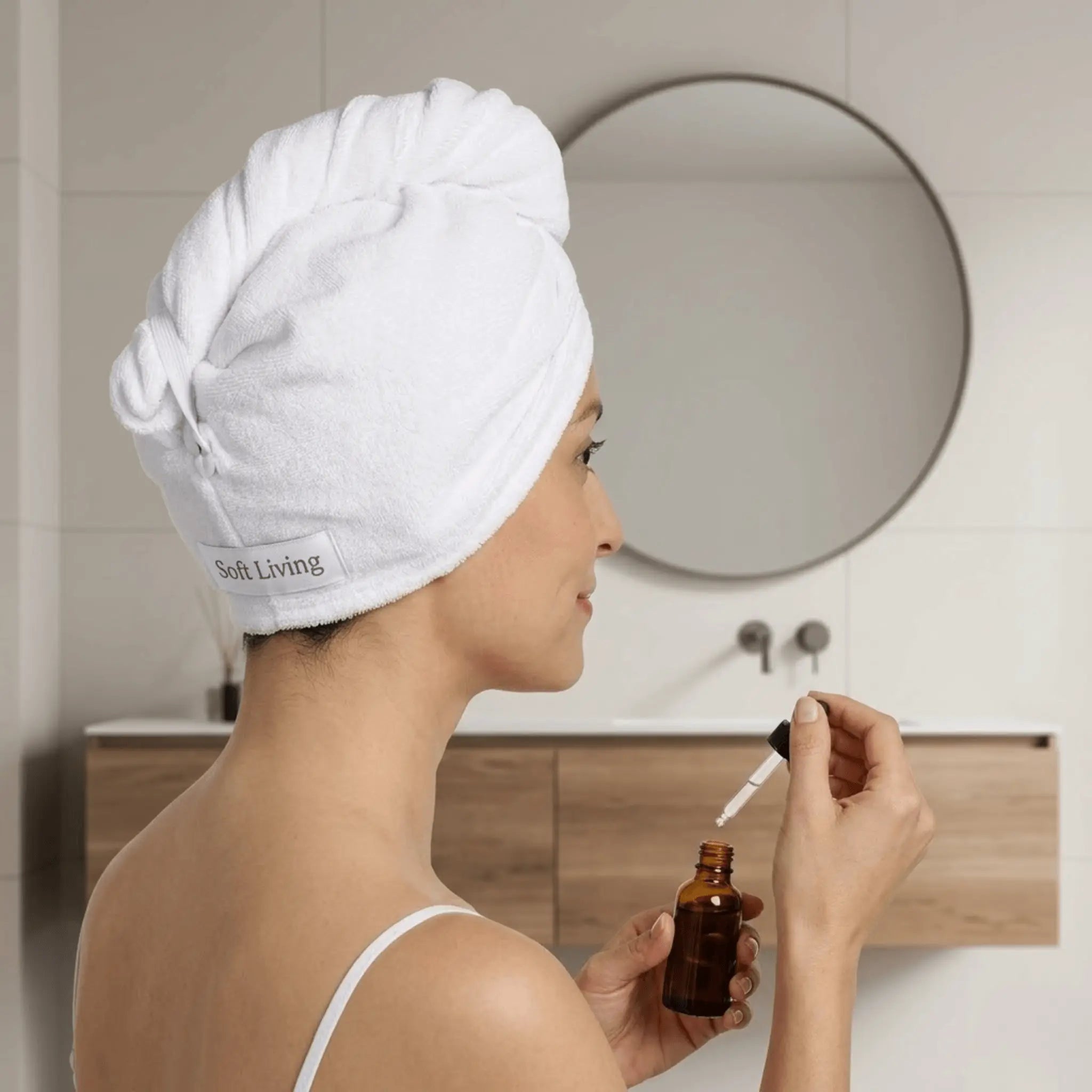 The Fast Dry Microfiber Hair Towel