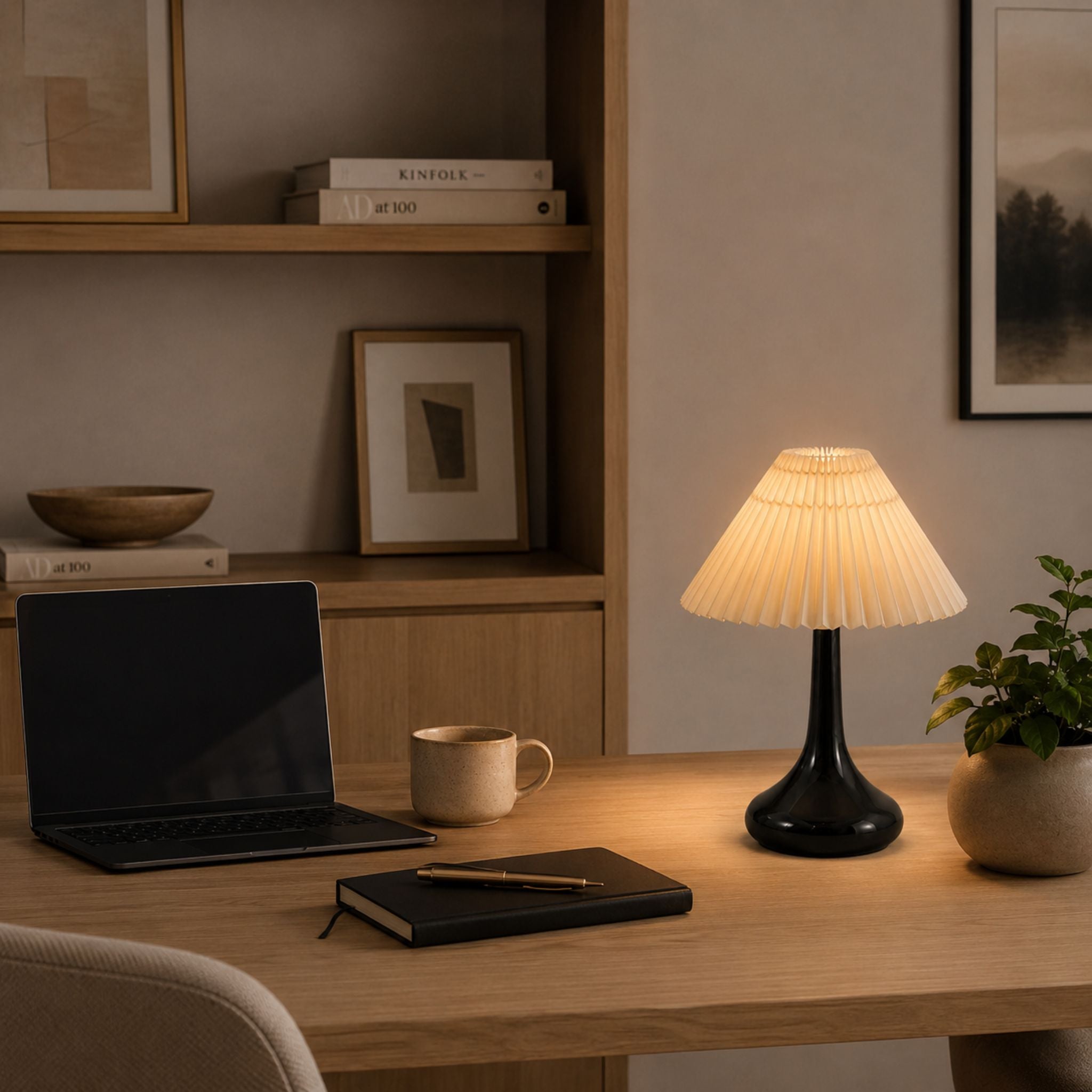 The Willow Pleated Table Lamp