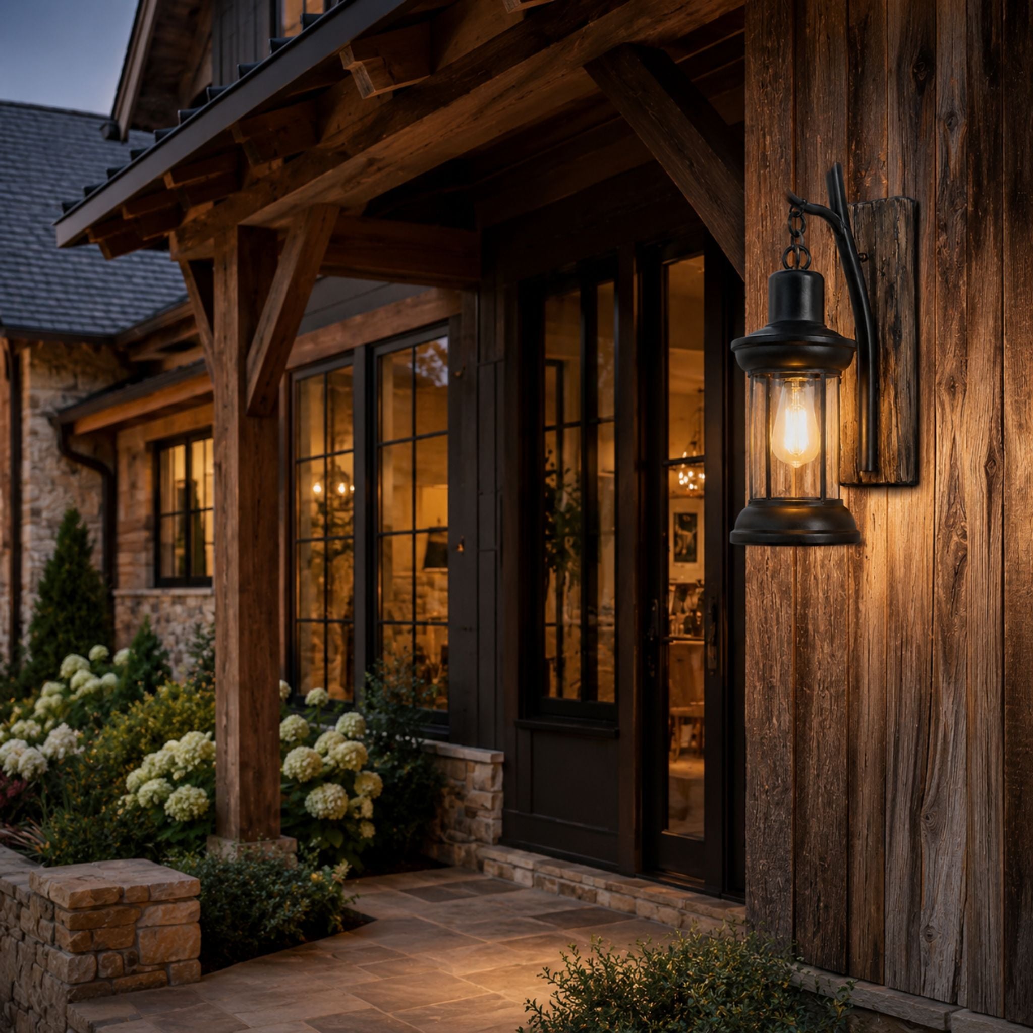 The Curb Appeal Lantern