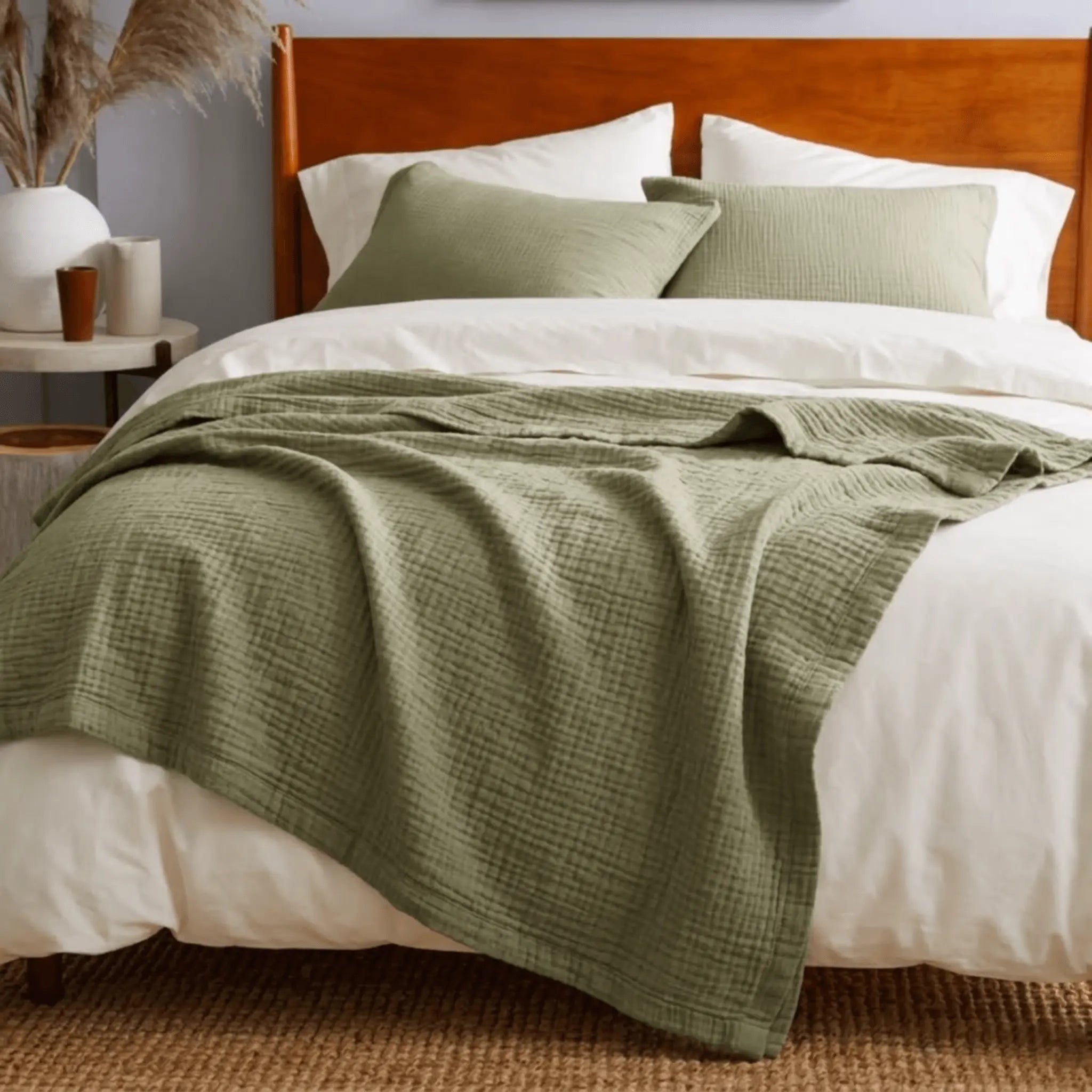 The Soft Living Cotton Gauze Blanket