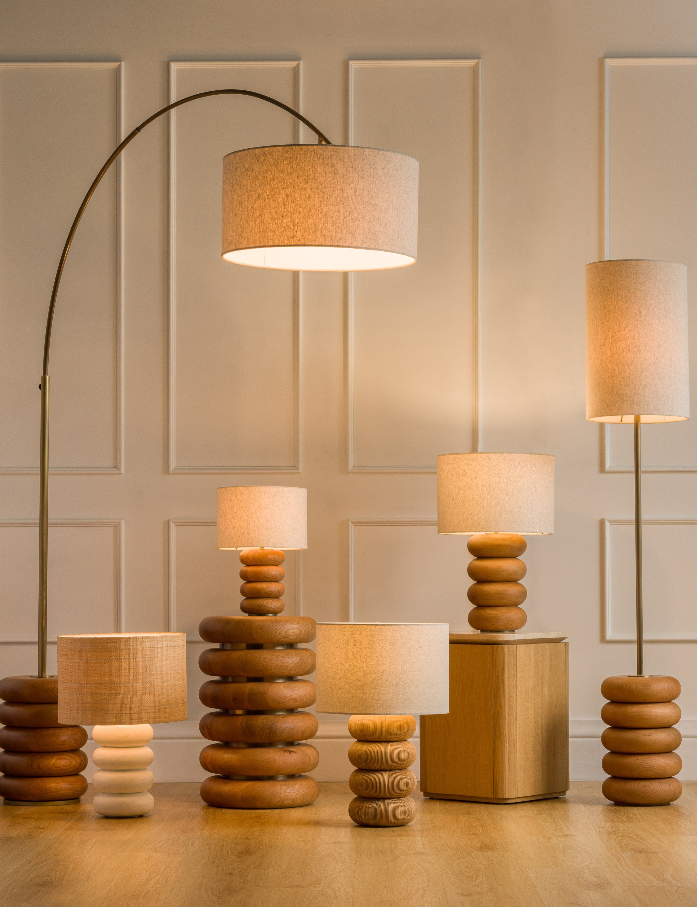 The Quiet Glow Table Lamp