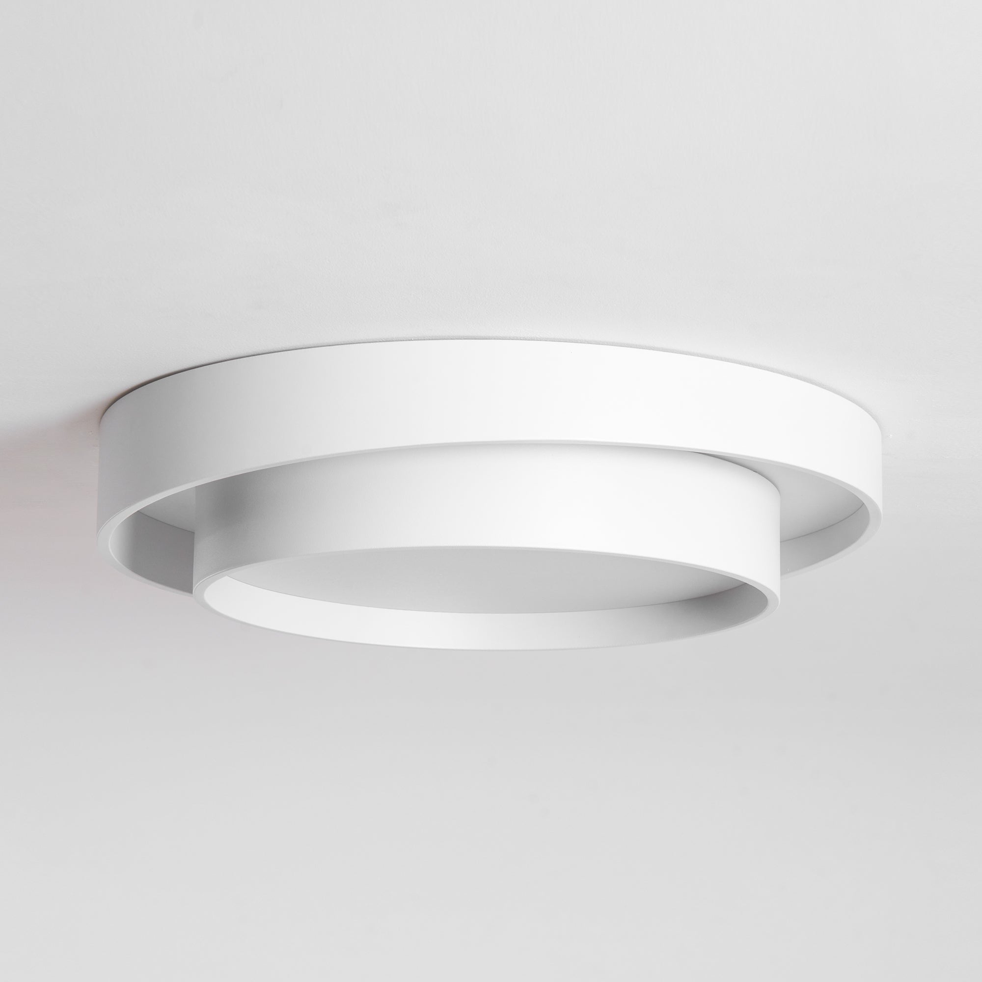 The Quiet Glow Ceiling Lamp