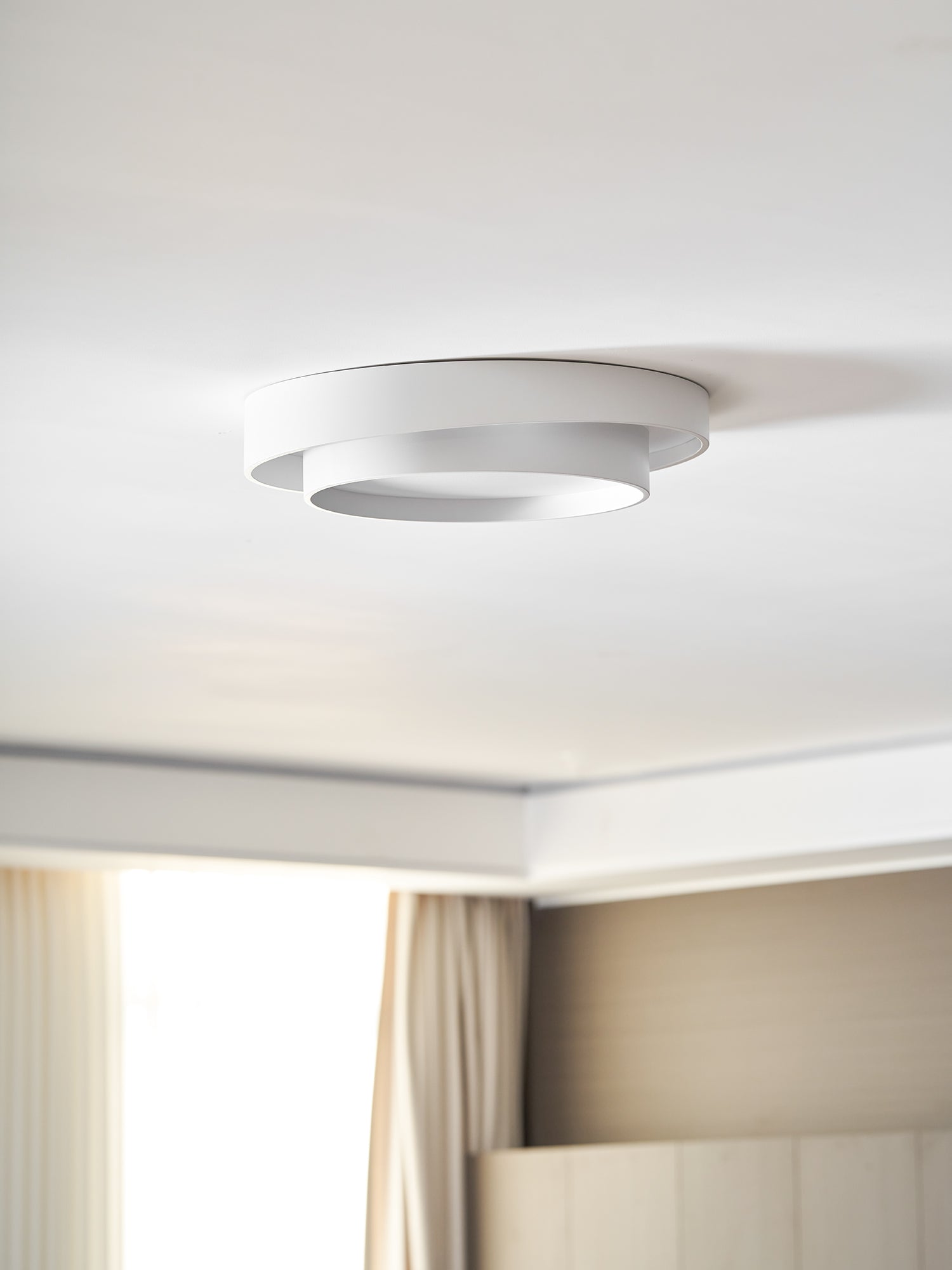 The Quiet Glow Ceiling Lamp