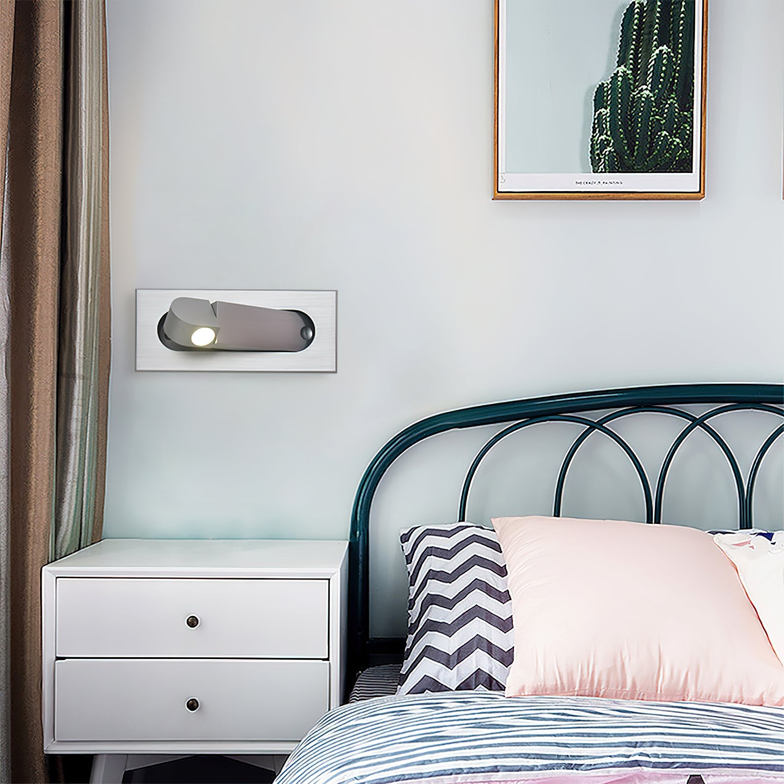 The Quiet Bedside Reading Light