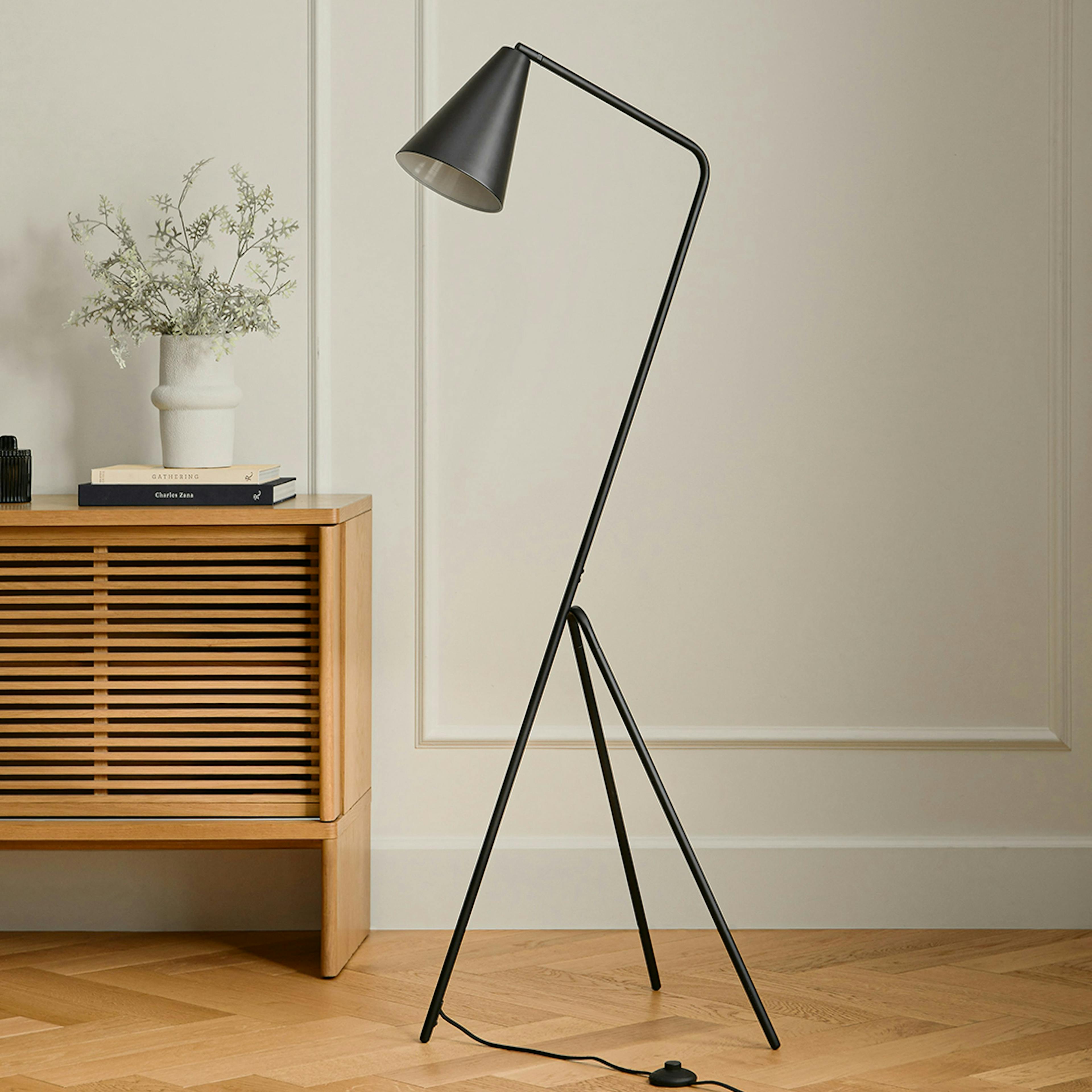 The Reading Corner Floor Lamp