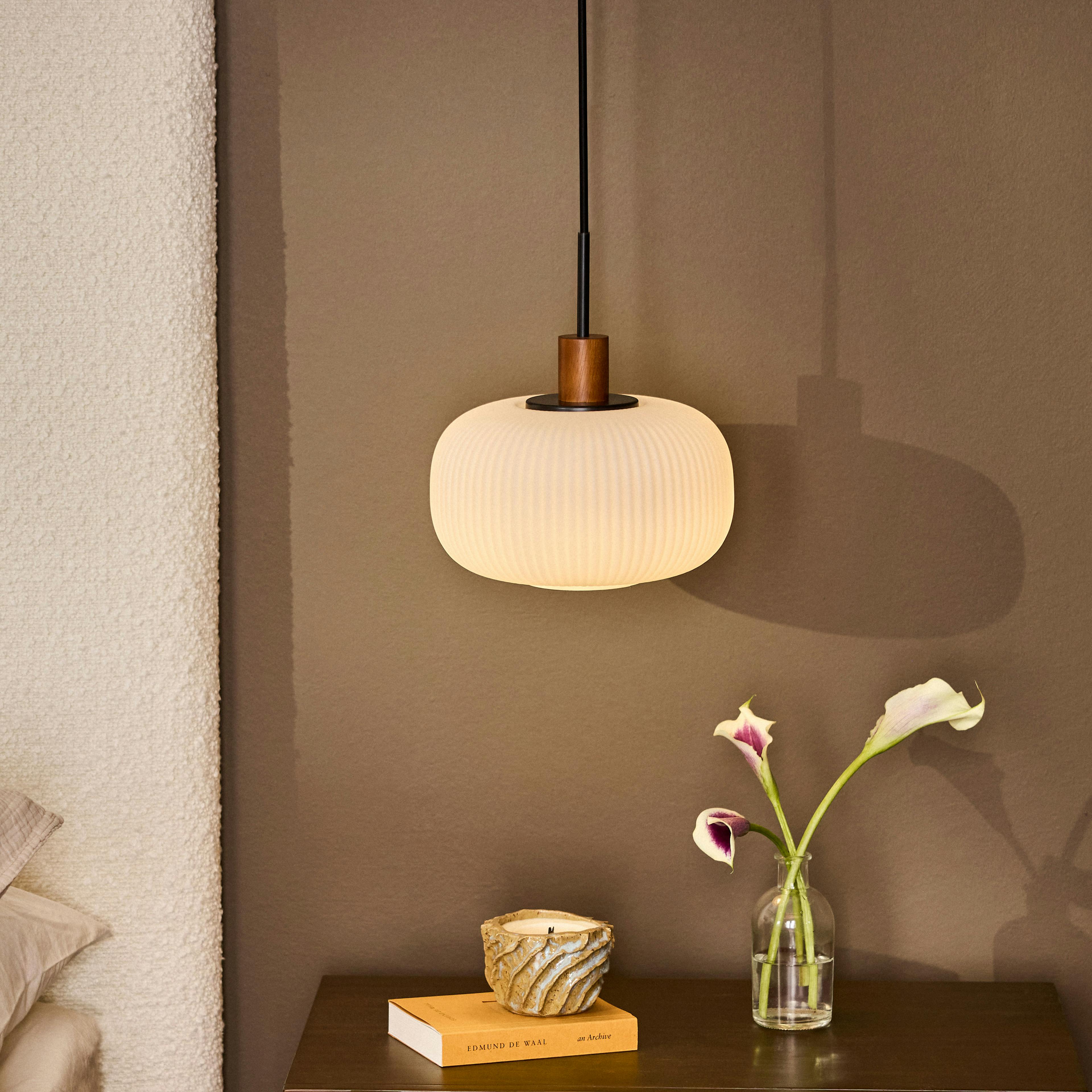 The Warm Glow Pendant Lamp
