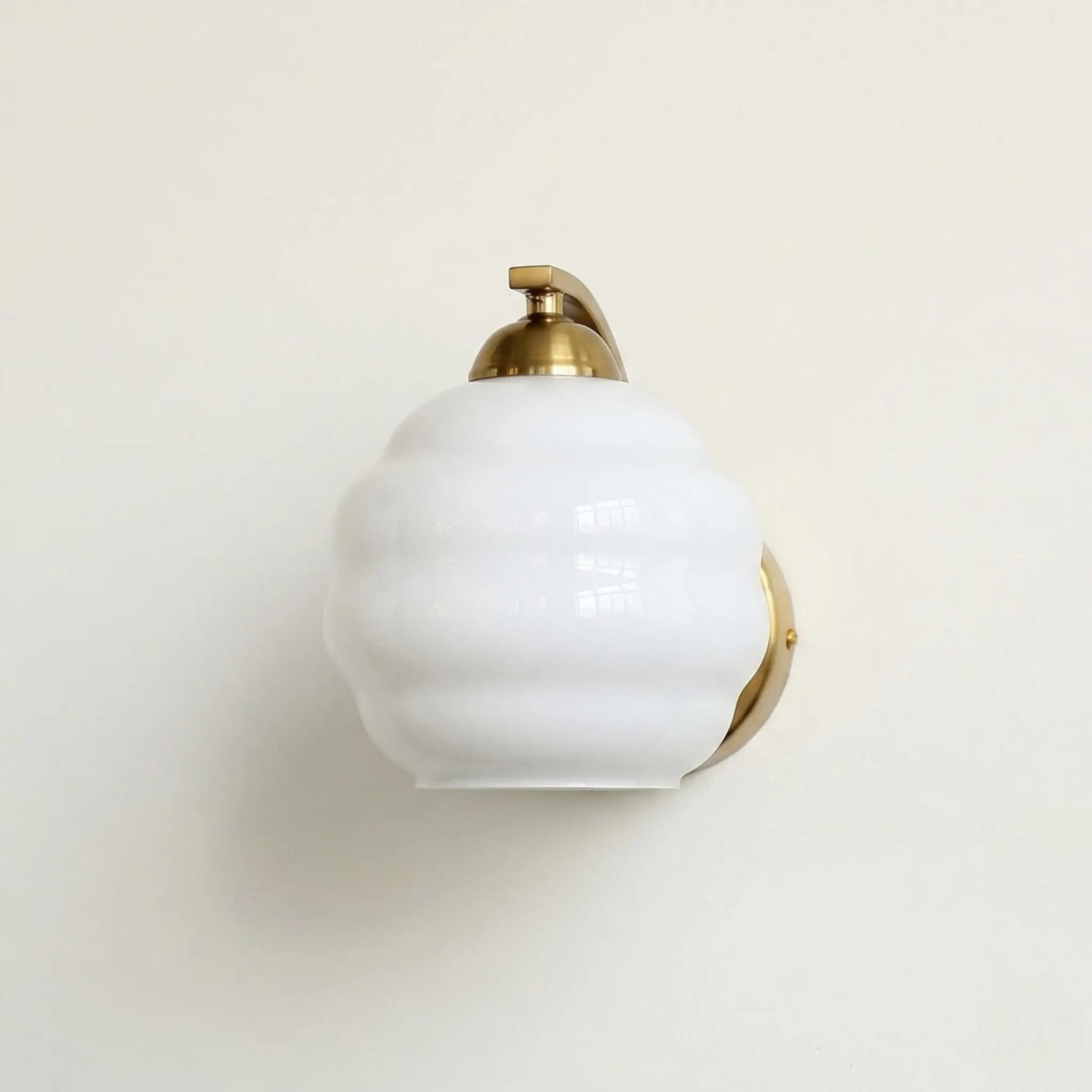 The Vintage Glow Wall Lamp