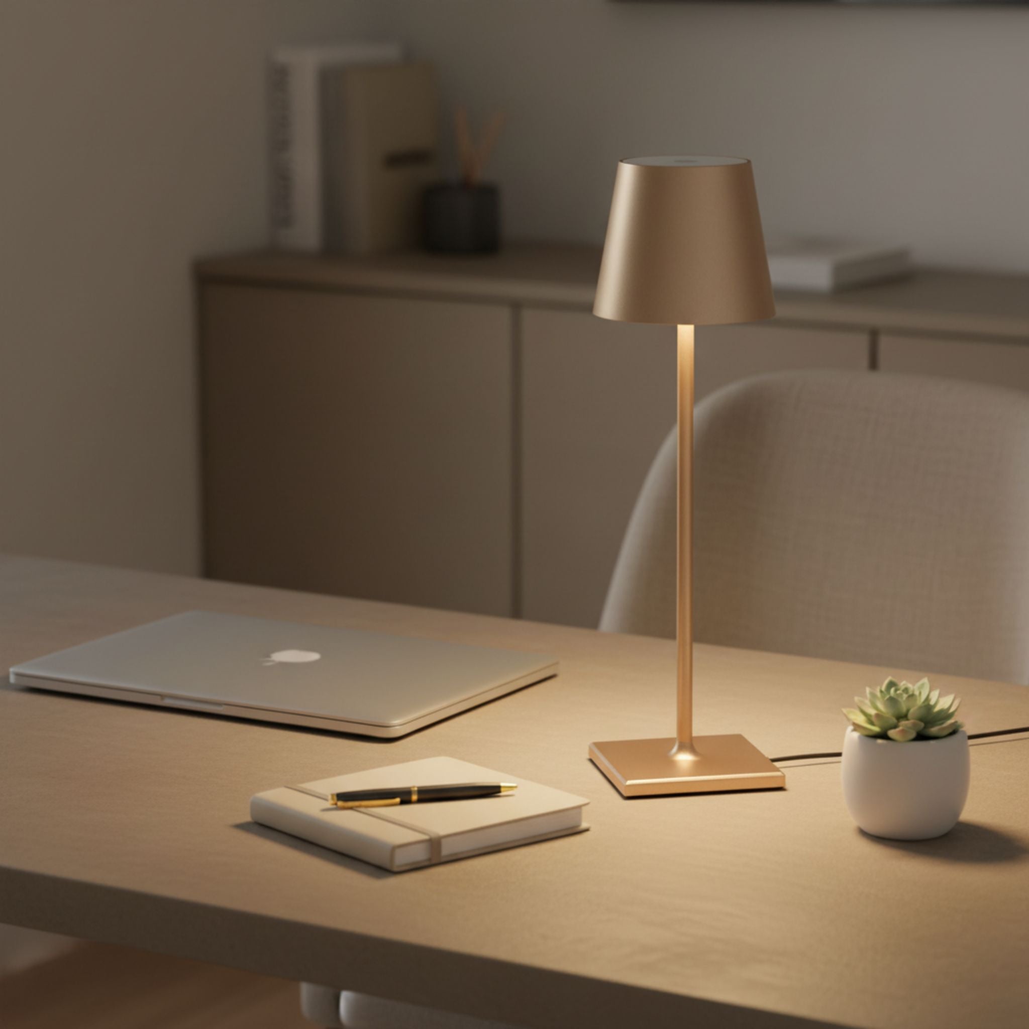 The Restaurant Glow Cordless Lamp