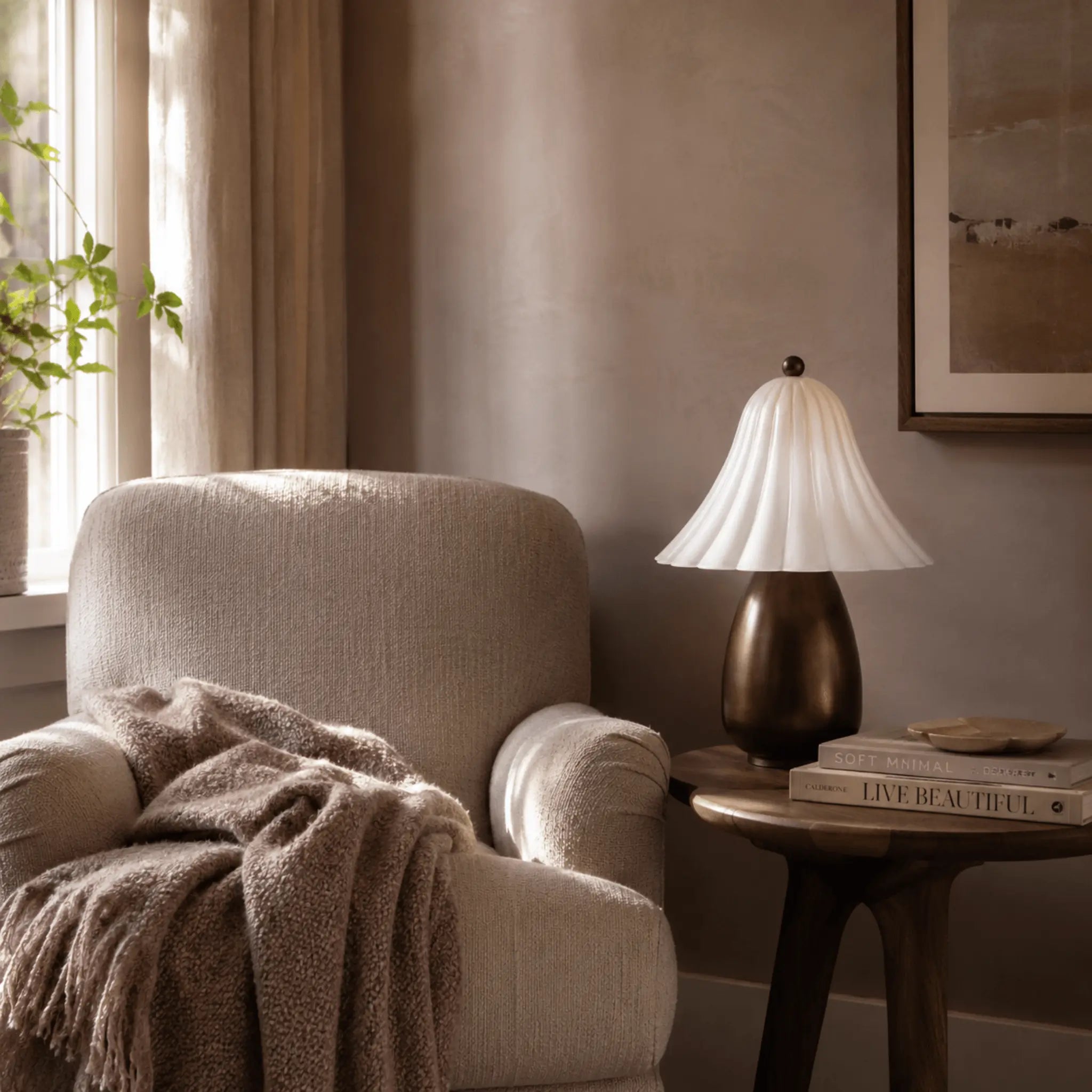 The Warm Glow Table Lamp