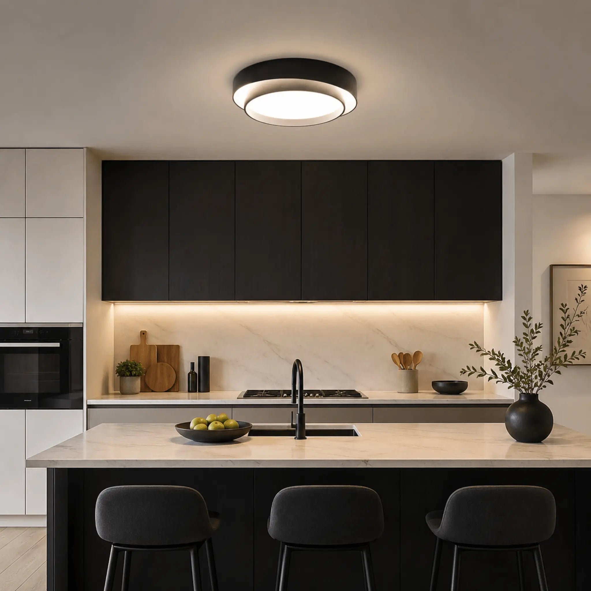 The Quiet Glow Ceiling Lamp