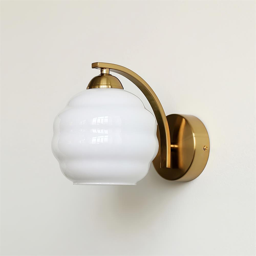 The Vintage Glow Wall Lamp