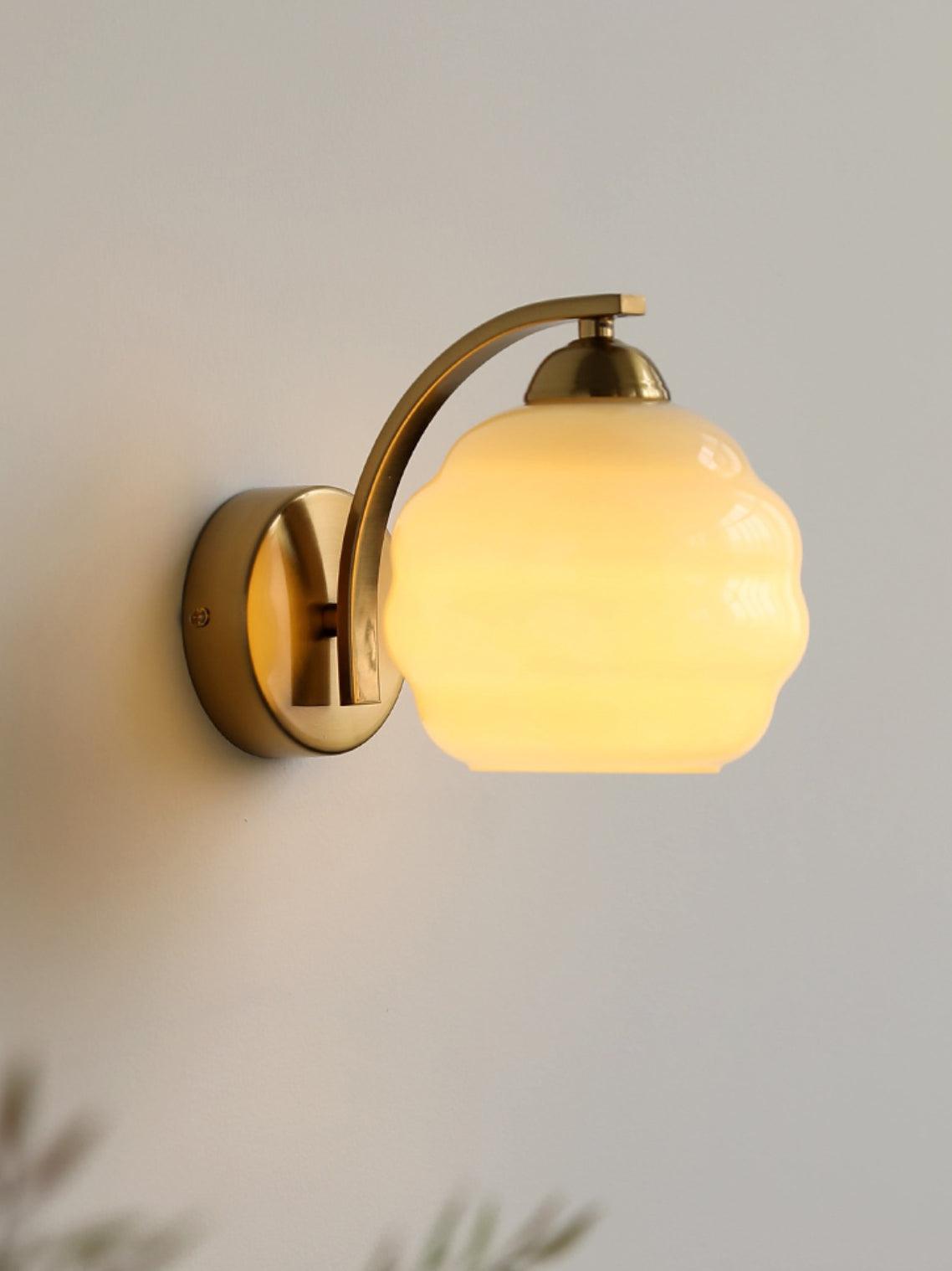 The Vintage Glow Wall Lamp
