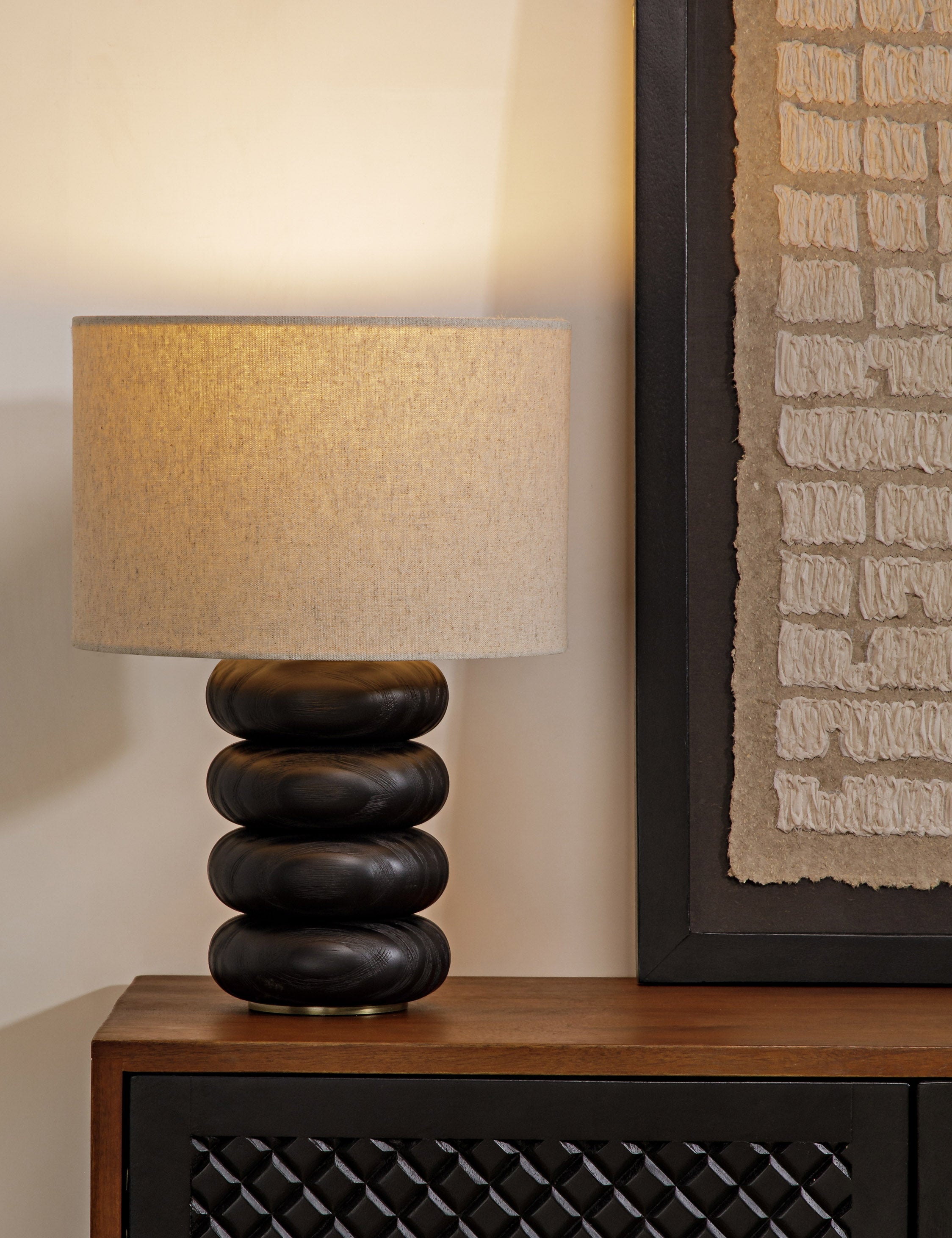 The Quiet Glow Table Lamp