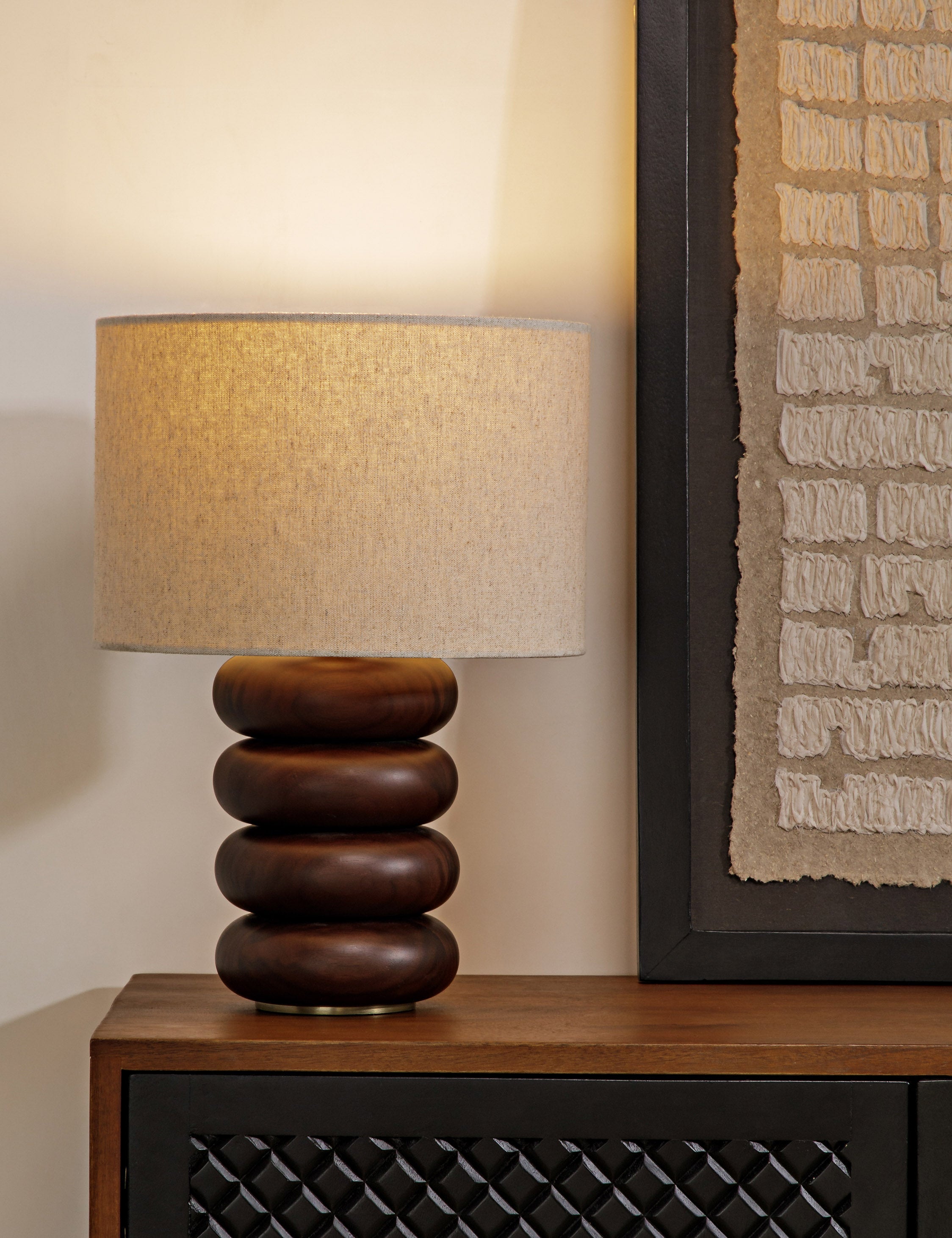 The Quiet Glow Table Lamp