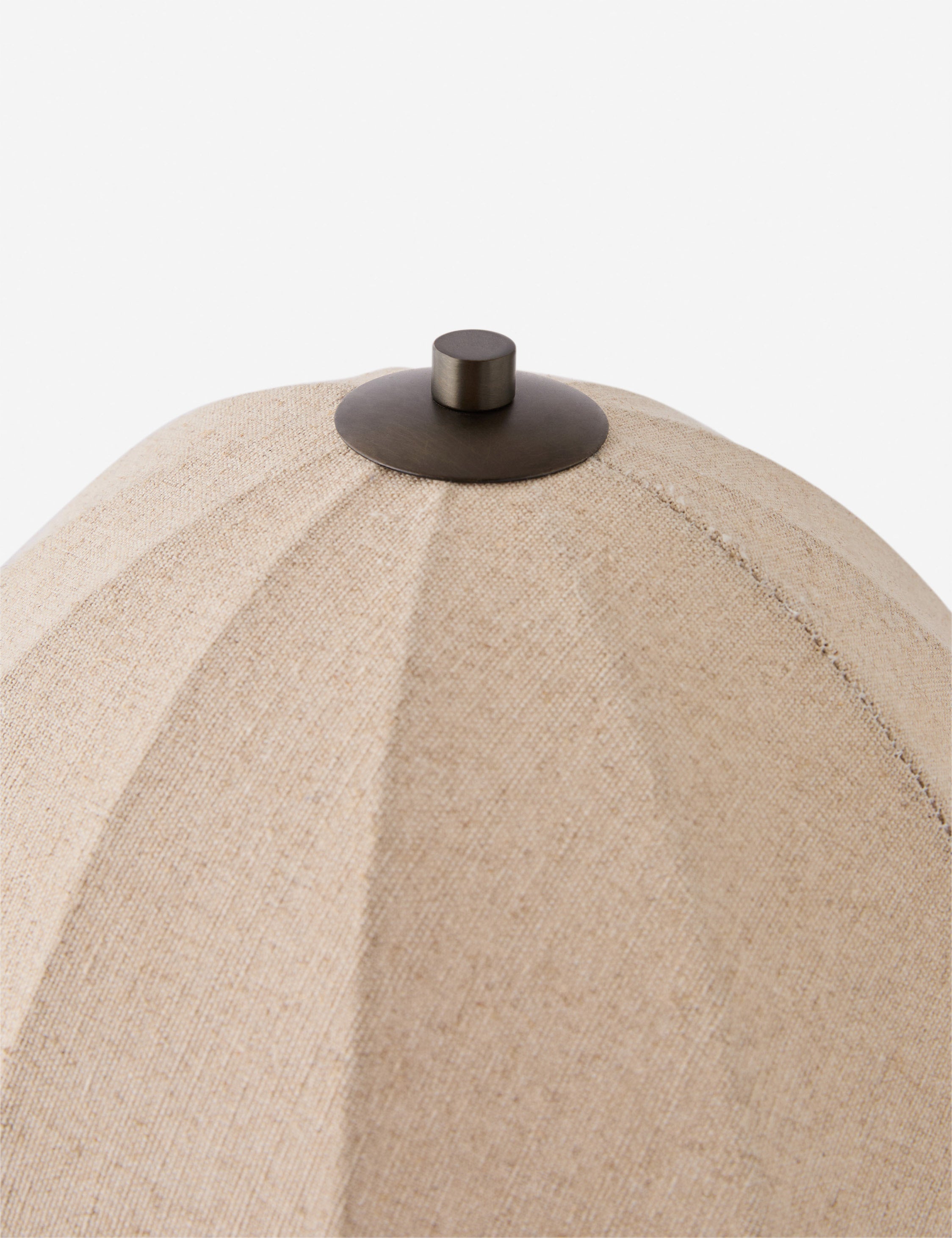 The Quiet Glow Table Lamp